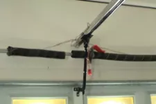 Garage door repair scammers: How to spot them