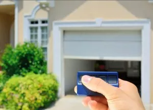 Garage door opener remote does not respond
